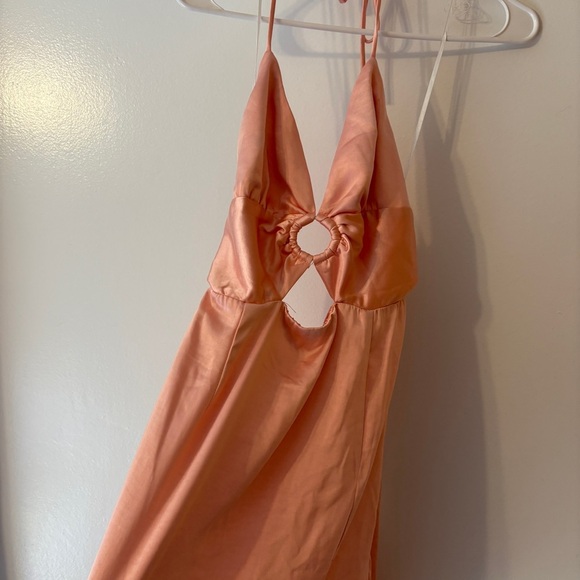 NWT Hello Molly Peach Halter Top Mini Dress Size Large - Picture 2 of 6